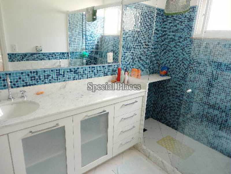 Conheça banh_ste2 do imóvel - Casa em Condomínio Barra, Sernambetiba Jardim Marapendi, Barra da Tijuca, Rio de Janeiro, RJ Para Alugar, 4 Quartos, 580m² - LOC1101 - 5 banh_ste2