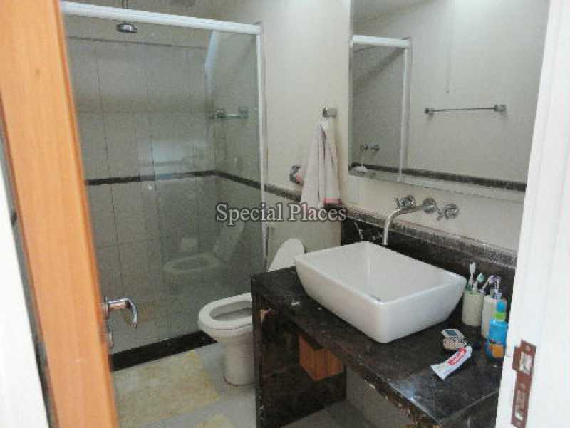 Conheça banheiro_social do imóvel - Casa em Condomínio Barra, Sernambetiba Jardim Marapendi, Barra da Tijuca, Rio de Janeiro, RJ Para Alugar, 4 Quartos, 580m² - LOC1101 - 7 banheiro_social