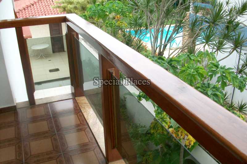 Conheça VARANDAS do imóvel - Casa À Venda no Condomínio Barra, Village Marapendi - Recreio dos Bandeirantes - Rio de Janeiro - RJ - BAC5973 - 21 VARANDAS