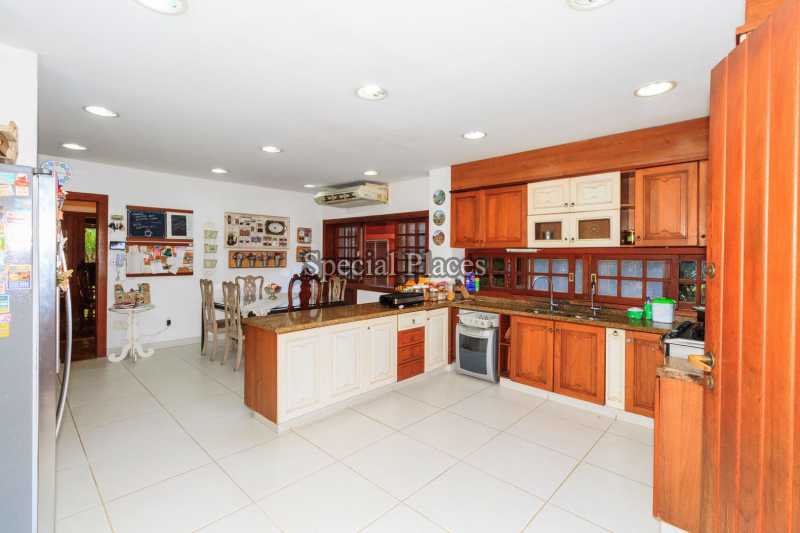 Conheça cozinha 2 do imóvel - Casa em Condomínio 4 quartos para alugar Itanhangá, Rio de Janeiro - LOC1103 - 18 cozinha 2