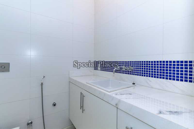 Conheça BANHEIRO SUITE do imóvel - Casa em Condomínio 5 quartos para alugar Itanhangá, Rio de Janeiro - LOC1107 - 25 BANHEIRO SUITE