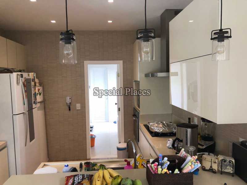 Conheça COPA COZINHA do imóvel - Casa À Venda no Condomínio Recreio, Maramar - Recreio dos Bandeirantes - Rio de Janeiro - RJ - BAC5988 - 21 COPA COZINHA