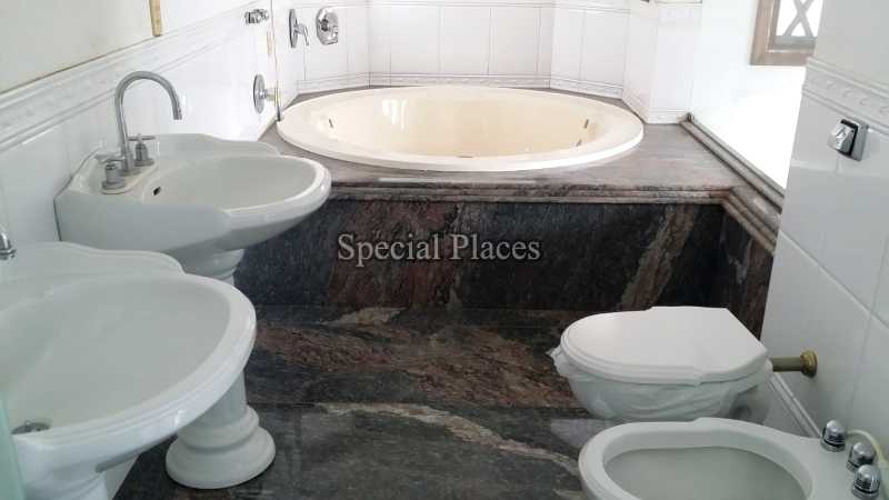 Conheça BANHEIRO SUITE MASTER HIDRO. do imóvel - Casa em Condominio Condomínio Recreio, Maramar, Recreio dos Bandeirantes,Rio de Janeiro,RJ À Venda,7 Quartos,611m² - BAC5999 - 17 BANHEIRO SUITE MASTER HIDRO.
