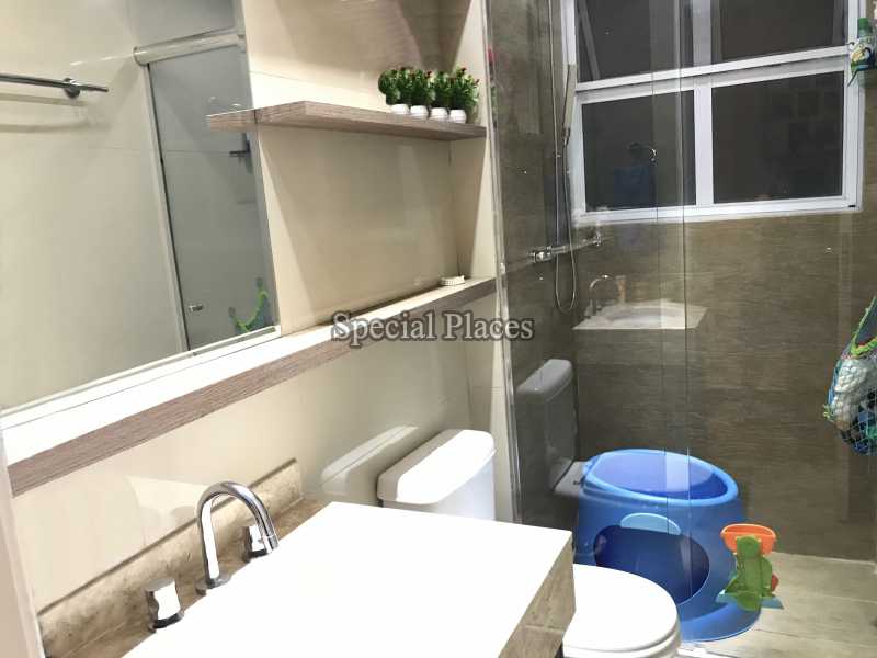 Conheça BANHEIRO SUITE do imóvel - Casa À Venda no Condomínio Recreio, Jardins de Monet - Recreio dos Bandeirantes - Rio de Janeiro - RJ - BAC6000 - 18 BANHEIRO SUITE