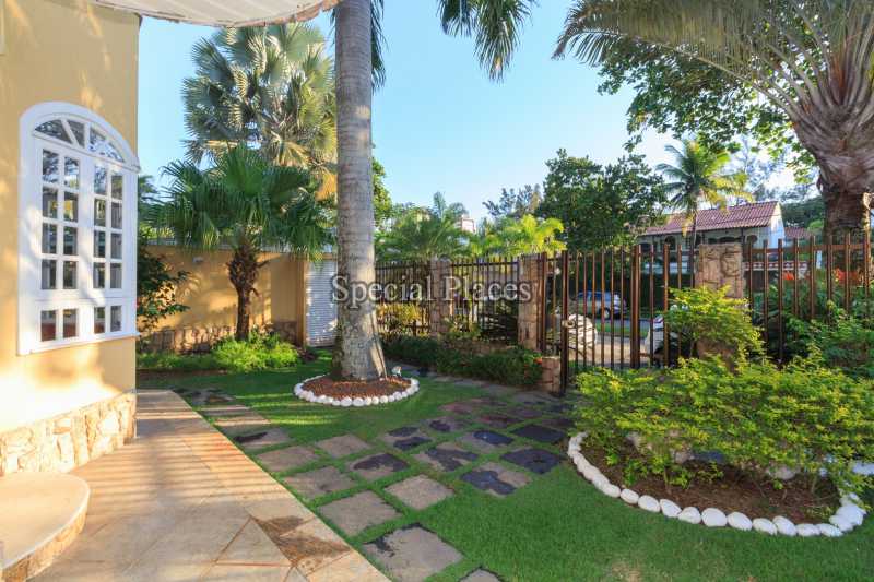 Conheça JARDIM do imóvel - Casa em Condomínio Barra, Sernambetiba Jardim Marapendi, Barra da Tijuca, Rio de Janeiro, RJ À Venda, 3 Quartos, 467m² - BAC6005 - 5 JARDIM