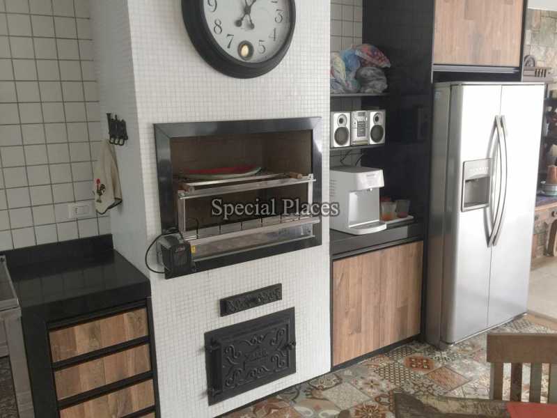 Conheça AREA GOURMET do imóvel - Casa À Venda no Condomínio Barra, Sernambetiba Jardim Marapendi - Barra da Tijuca - Rio de Janeiro - RJ - BAC6011 - 5 AREA GOURMET