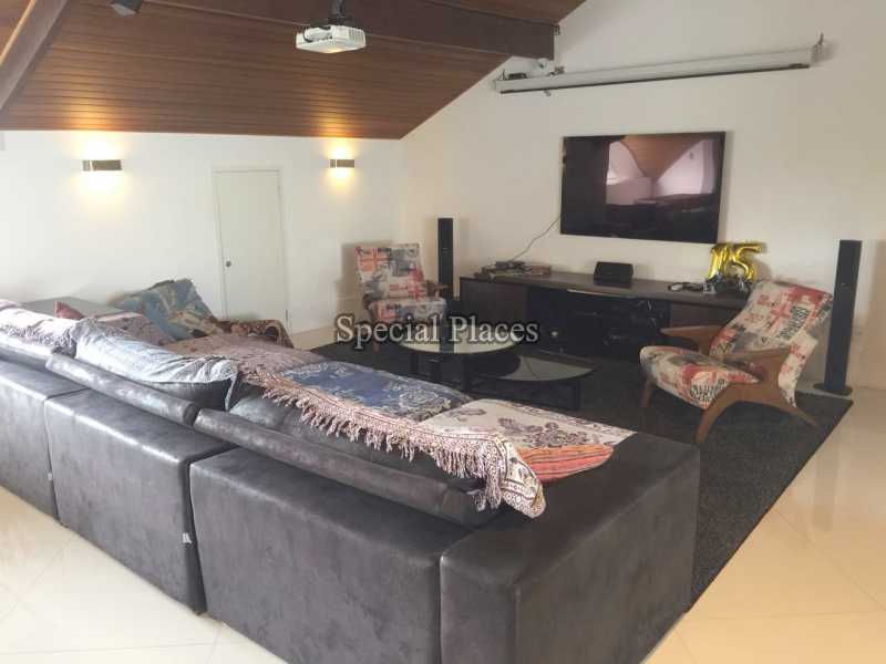 Conheça SÓTÃO do imóvel - Casa À Venda no Condomínio Barra, Sernambetiba Jardim Marapendi - Barra da Tijuca - Rio de Janeiro - RJ - BAC6011 - 28 SÓTÃO
