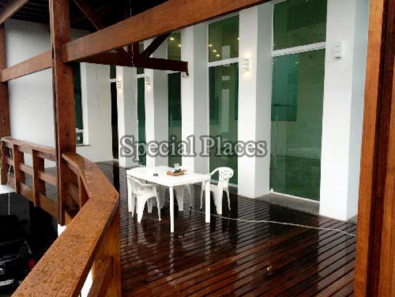 Conheça VARANDA do imóvel - Casa Joá, Rio de Janeiro, RJ Para Alugar, 5 Quartos, 400m² - LOC1128 - 5 VARANDA