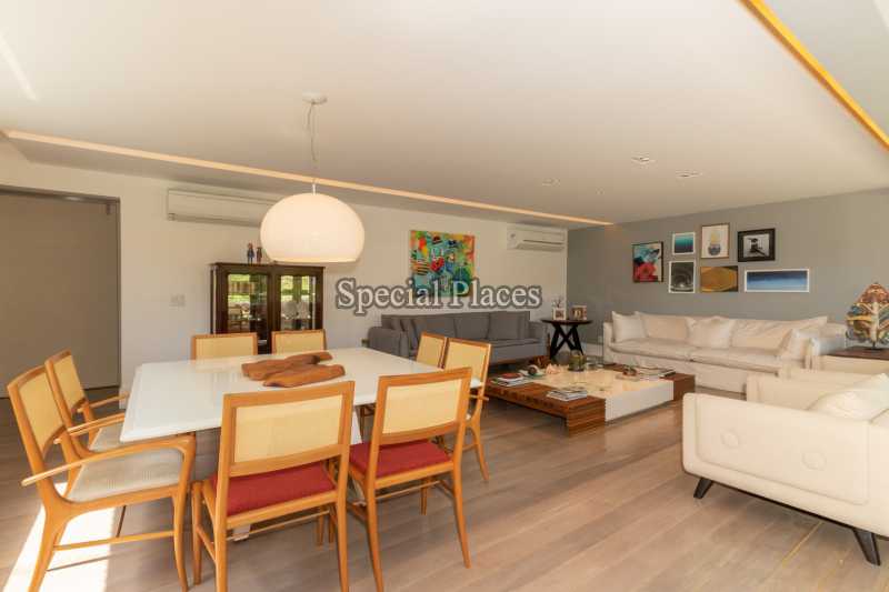 Conheça 6 SALA DE JANTAR ESTAR do imóvel - Casa em Condomínio Itanhangá, Greenwood Park, Itanhangá, Rio de Janeiro, RJ Para Alugar, 4 Quartos, 500m² - LOC1132 - 8 6 SALA DE JANTAR ESTAR