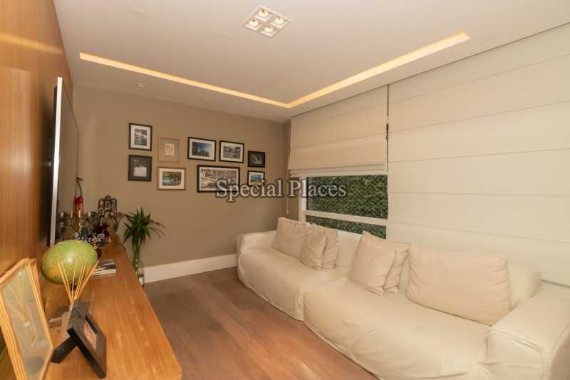 Conheça 7 SALA DE TV do imóvel - Casa em Condomínio Itanhangá, Greenwood Park, Itanhangá, Rio de Janeiro, RJ Para Alugar, 4 Quartos, 500m² - LOC1132 - 9 7 SALA DE TV