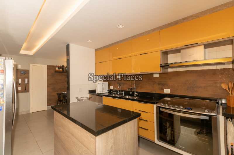 Conheça 12 COPA COZINHA do imóvel - Casa em Condomínio Itanhangá, Greenwood Park, Itanhangá, Rio de Janeiro, RJ Para Alugar, 4 Quartos, 500m² - LOC1132 - 14 12 COPA COZINHA