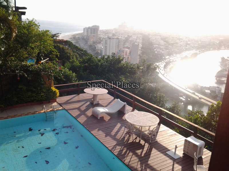 Conheça VISTA do imóvel - Casa em Condomínio Joatinga, Joá, Rio de Janeiro, RJ Para Alugar, 4 Quartos, 409m² - LOC1134 - 1 VISTA