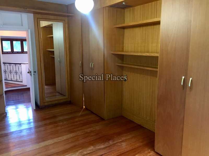 Conheça SUITE 2 do imóvel - Casa em Condomínio São Conrado, São Conrado, Rio de Janeiro, RJ Para Alugar, 5 Quartos, 450m² - LOC1141 - 21 SUITE 2