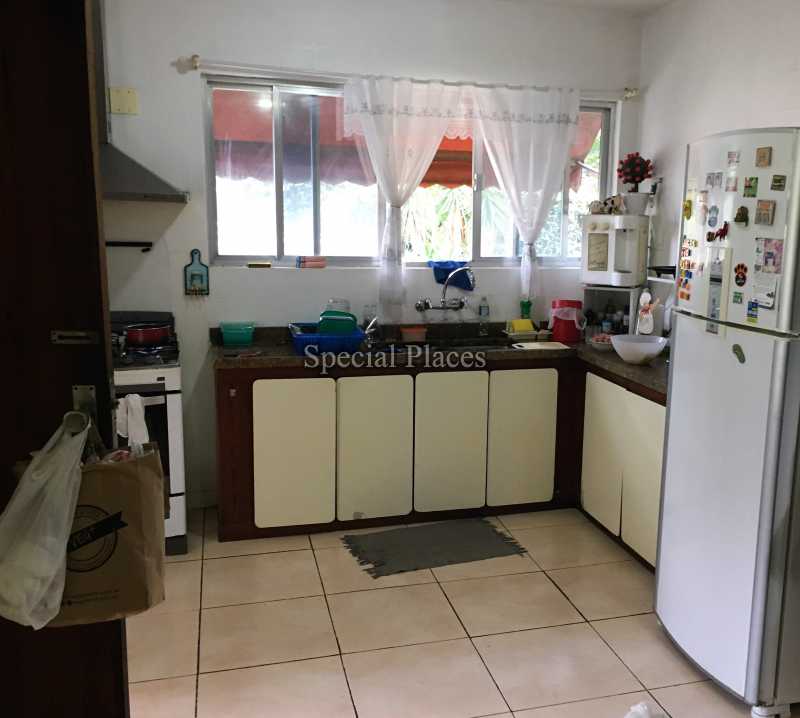 Conheça COZINHA do imóvel - Casa À Venda no Condomínio Itanhangá, Bosque Itanhangá - Itanhangá - Rio de Janeiro - RJ - BAC6042 - 16 COZINHA