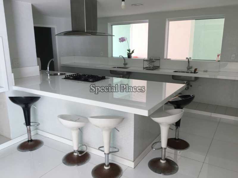 Conheça COPA COZINHA do imóvel - Casa em Condominio em condomínio À Venda - Condomínio Barra, Village Marapendi - Barra da Tijuca - Rio de Janeiro - RJ - BAC6045 - 16 COPA COZINHA