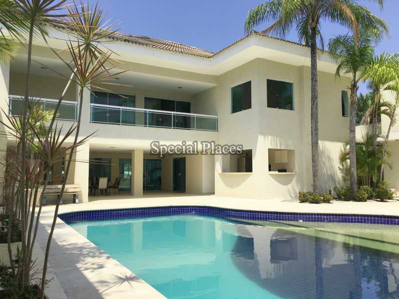 Conheça FACHADA FRONTAL do imóvel - Casa em Condominio em condomínio À Venda - Condomínio Barra, Village Marapendi - Barra da Tijuca - Rio de Janeiro - RJ - BAC6045 - 5 FACHADA FRONTAL