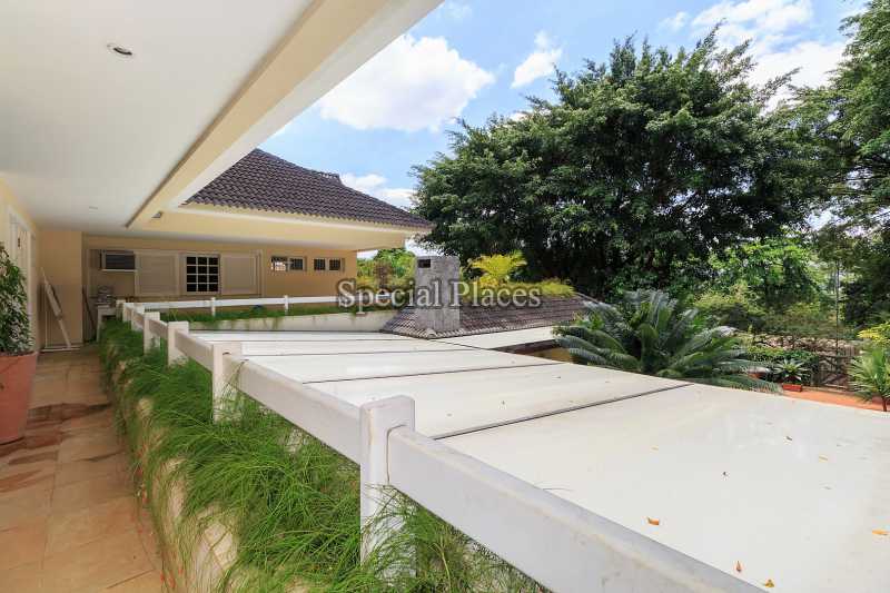 Conheça Varanda 2ºar do imóvel - Casa À Venda no Condomínio Barra, Jardim Barra da Tijuca - Barra da Tijuca - Rio de Janeiro - RJ - BAC6057 - 28 Varanda 2ºar