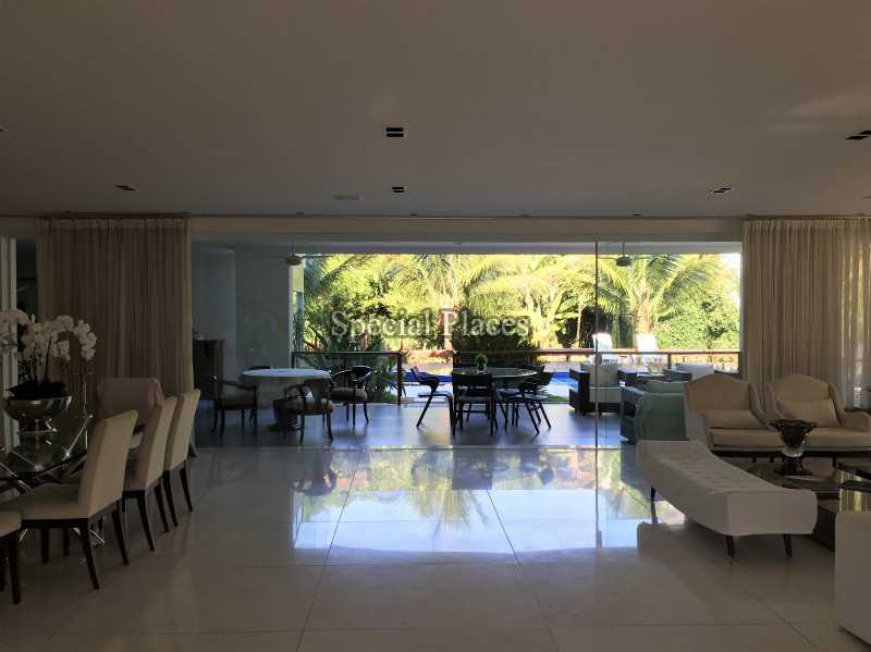 Conheça Sala estar 1 do imóvel - Casa À Venda no Condomínio Itanhangá, Reserva - Barra da Tijuca - Rio de Janeiro - RJ - BAC6062 - 5 Sala estar 1