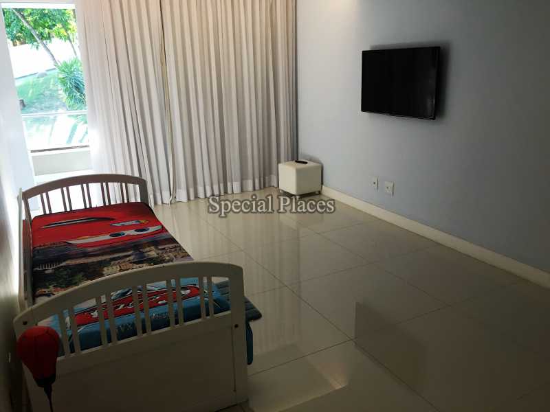 Conheça Suite do imóvel - Casa À Venda no Condomínio Itanhangá, Reserva - Barra da Tijuca - Rio de Janeiro - RJ - BAC6062 - 27 Suite