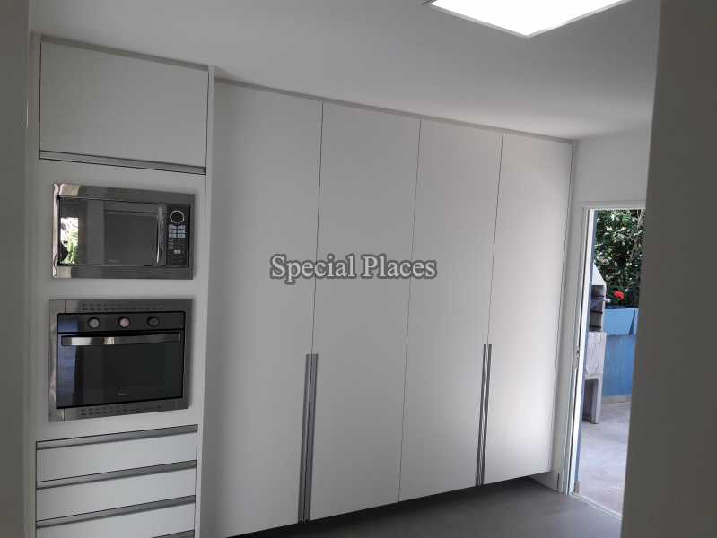 Conheça Cozinha 3 do imóvel - Casa Para Alugar no Condomínio Barra, Vivendas da Barra - Barra da Tijuca - Rio de Janeiro - RJ - LOC1155 - 13 Cozinha 3