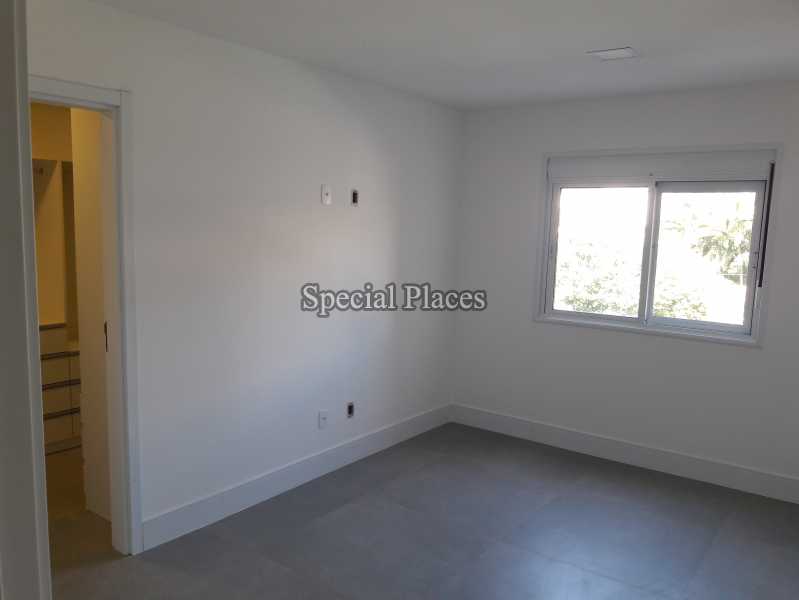 Conheça Quarto do imóvel - Casa Para Alugar no Condomínio Barra, Vivendas da Barra - Barra da Tijuca - Rio de Janeiro - RJ - LOC1155 - 21 Quarto
