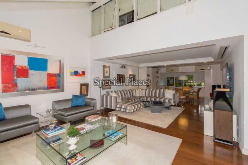 Conheça SALA DE ESTAR 2 do imóvel - Casa Para Alugar no Condomínio Barra, Novo Leblon - Barra da Tijuca - Rio de Janeiro - RJ - LOC1157 - 7 SALA DE ESTAR 2
