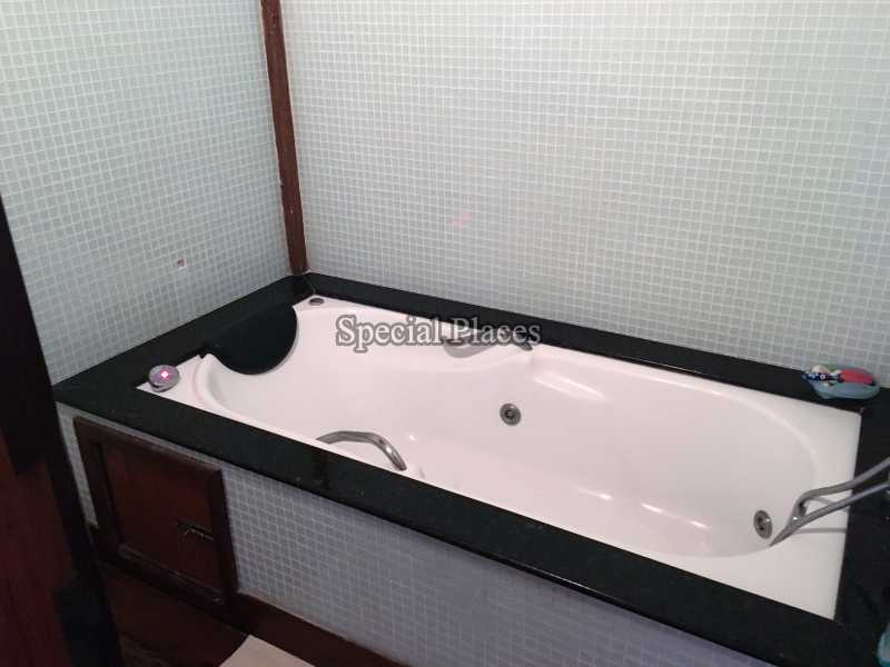 Conheça Hidromassagem do imóvel - Casa Para Alugar no Condomínio Itanhangá, Portinho do Massarú - Itanhangá - Rio de Janeiro - RJ - LOC1161 - 17 Hidromassagem