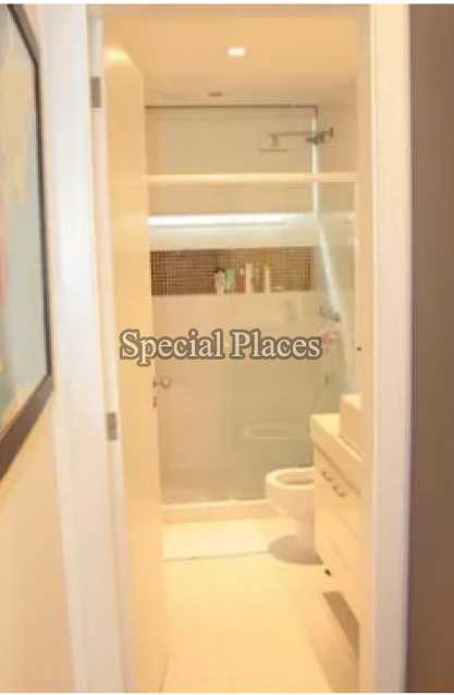Conheça Banheiro suíte do imóvel - Casa Para Alugar no Condomínio Itanhangá, Reserva - Itanhangá - Rio de Janeiro - RJ - LOC1163 - 16 Banheiro suíte