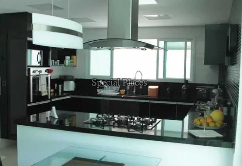 Conheça Cozinha do imóvel - Casa Para Alugar no Condomínio Itanhangá, Reserva - Itanhangá - Rio de Janeiro - RJ - LOC1163 - 8 Cozinha