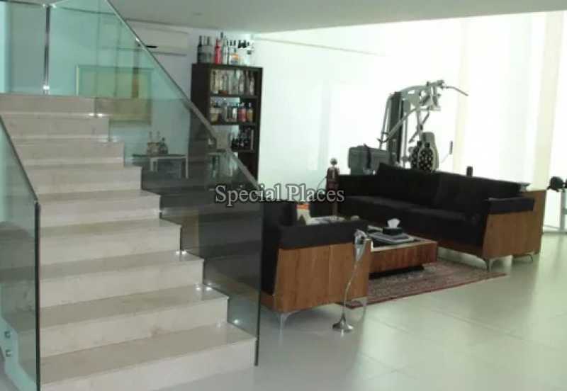 Conheça Entrada principal do imóvel - Casa Para Alugar no Condomínio Itanhangá, Reserva - Itanhangá - Rio de Janeiro - RJ - LOC1163 - 4 Entrada principal