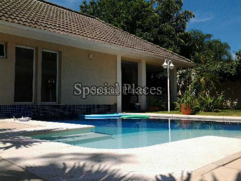Conheça pisci_sauna do imóvel - Casa Para Venda ou Aluguel no Condomínio Barra, Quintas do Rio - Barra da Tijuca - Rio de Janeiro - RJ - LOC1168 - 3 pisci_sauna