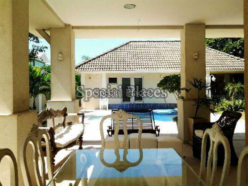 Conheça varanda do imóvel - Casa Para Venda ou Aluguel no Condomínio Barra, Quintas do Rio - Barra da Tijuca - Rio de Janeiro - RJ - LOC1168 - 10 varanda