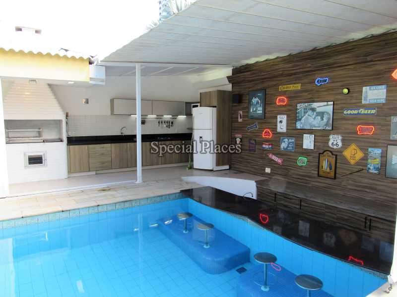 Conheça 3 lazer 1 do imóvel - Casa linear, próxima a farto comercio! 4 suítes - BAC6071 - 4 3 lazer 1