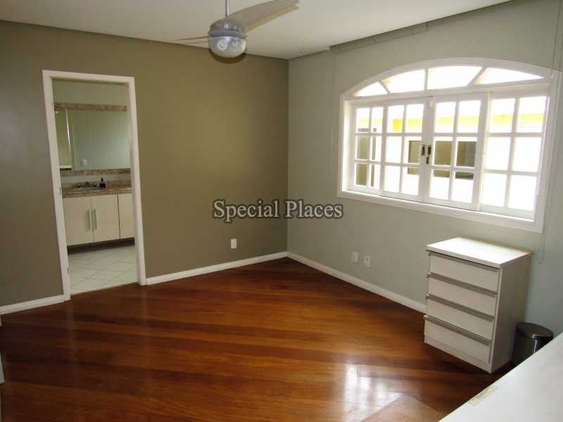 Conheça 22 suite 3 do imóvel - Casa linear, próxima a farto comercio! 4 suítes - BAC6071 - 23 22 suite 3