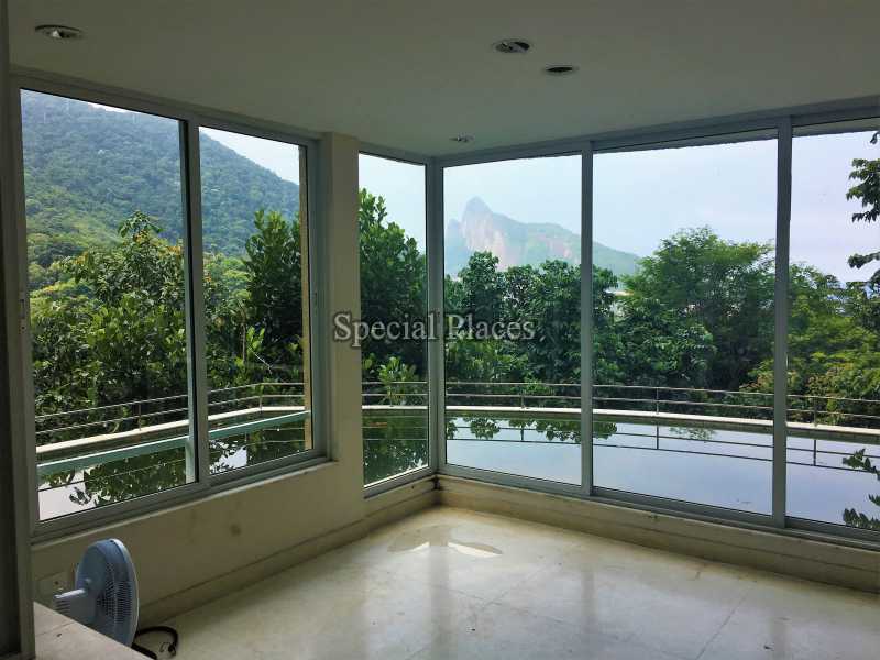 Conheça 9 estar do imóvel - Casa em Condomínio São Conrado, Pedra Bonita, São Conrado, Rio de Janeiro, RJ À Venda, 4 Quartos, 468m² - BAC6081 - 10 9 estar