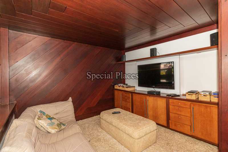 Conheça sala de tv do imóvel - Casa em Condomínio 4 quartos à venda Itanhangá, Rio de Janeiro - R$ 4.300.000 - BAC6087 - 13 sala de tv