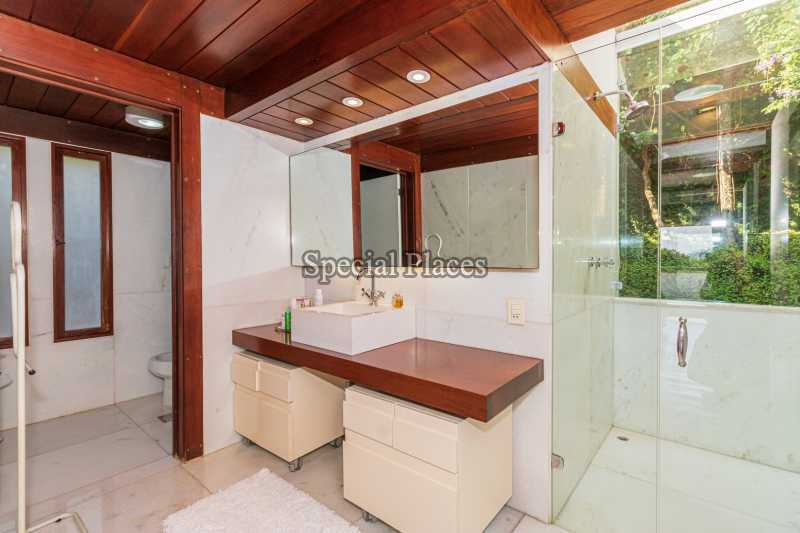 Conheça banheiro suíte do imóvel - Casa em Condomínio 4 quartos à venda Itanhangá, Rio de Janeiro - R$ 4.300.000 - BAC6087 - 23 banheiro suíte