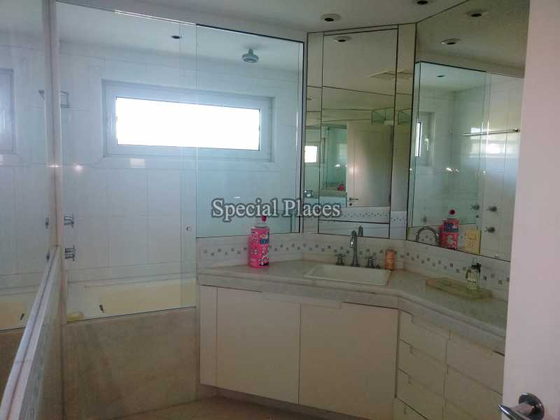 Conheça P_20190528_144639 do imóvel - Casa em Condomínio Barra, Malibu, Barra da Tijuca, Rio de Janeiro, RJ À Venda, 3 Quartos, 977m² - BAC6095 - 14 P_20190528_144639