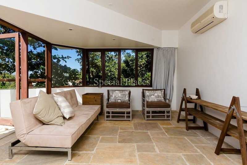 Conheça 5 sala intima do imóvel - Casa em Condomínio Joá, Rio de Janeiro, RJ Para Alugar, 6 Quartos, 1100m² - LOC1179 - 6 5 sala intima
