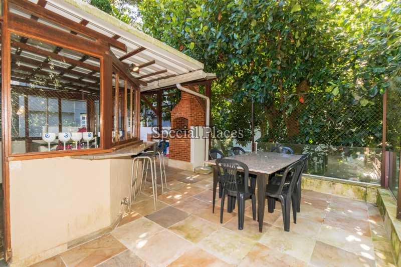 Conheça CHURRASQUEIRA do imóvel - Casa São Conrado, Rio de Janeiro, RJ Para Alugar, 5 Quartos, 378m² - LOC1194 - 27 CHURRASQUEIRA