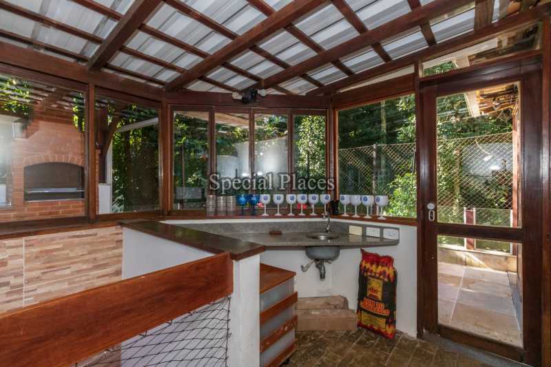 Conheça TERRAÇO do imóvel - Casa São Conrado, Rio de Janeiro, RJ Para Alugar, 5 Quartos, 378m² - LOC1194 - 28 TERRAÇO