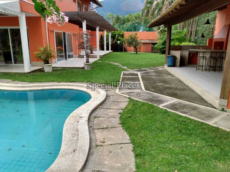 Conheça 29 sotão. do imóvel - Casa Para Alugar no Condomínio Itanhangá, Jardim - Itanhangá - Rio de Janeiro - RJ - LOC1199 - 30 29 sotão.