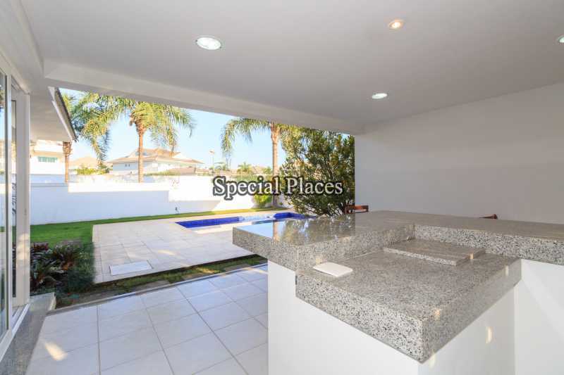 Conheça 5 - areá gourmet do imóvel - Casa em Condomínio Barra, Quintas do Rio, Barra da Tijuca, Rio de Janeiro, RJ Para Alugar, 4 Quartos, 424m² - LOC1100A - 7 5 - areá gourmet