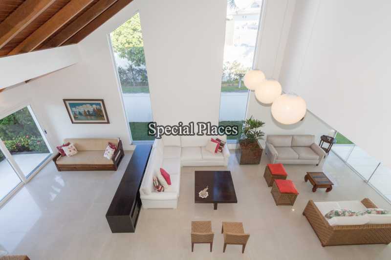 Conheça 6 - sala de estar do imóvel - Casa em Condomínio Barra, Quintas do Rio, Barra da Tijuca, Rio de Janeiro, RJ Para Alugar, 4 Quartos, 424m² - LOC1100A - 8 6 - sala de estar