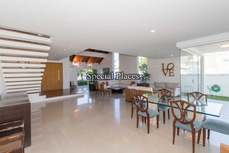 Conheça 8 - sala de jantar do imóvel - Casa em Condomínio Barra, Quintas do Rio, Barra da Tijuca, Rio de Janeiro, RJ Para Alugar, 4 Quartos, 424m² - LOC1100A - 10 8 - sala de jantar