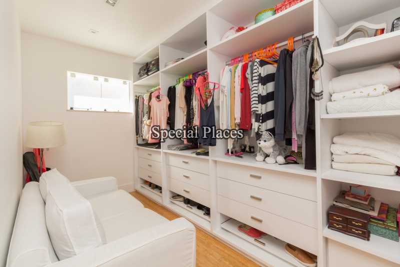 Conheça 25 - CLOSET SUITE do imóvel - Casa em Condomínio Itanhangá, Reserva, Itanhangá, Rio de Janeiro, RJ Para Alugar, 4 Quartos, 540m² - LOC1106A - 26 25 - CLOSET SUITE