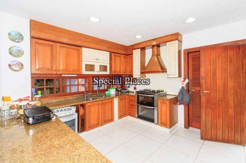 Conheça 15 - COPA COZINHA do imóvel - Casa em Condominio Condomínio Itanhangá, Itanhangá,Rio de Janeiro,RJ Para Alugar,4 Quartos,838m² - LOC1103A - 16 15 - COPA COZINHA