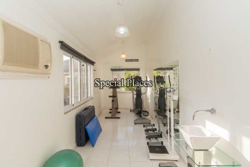 Conheça 17 - ACADEMIA do imóvel - CASA 5 SUITES, ACESSO DIRETO A PRAIA, PERFEITA PARA CRIANÇAS - LOC1078A - 18 17 - ACADEMIA - CASA 5 SUITES, ACESSO DIRETO A PRAIA, PERFEITA PARA CRIANÇAS - LOC1078A - 18