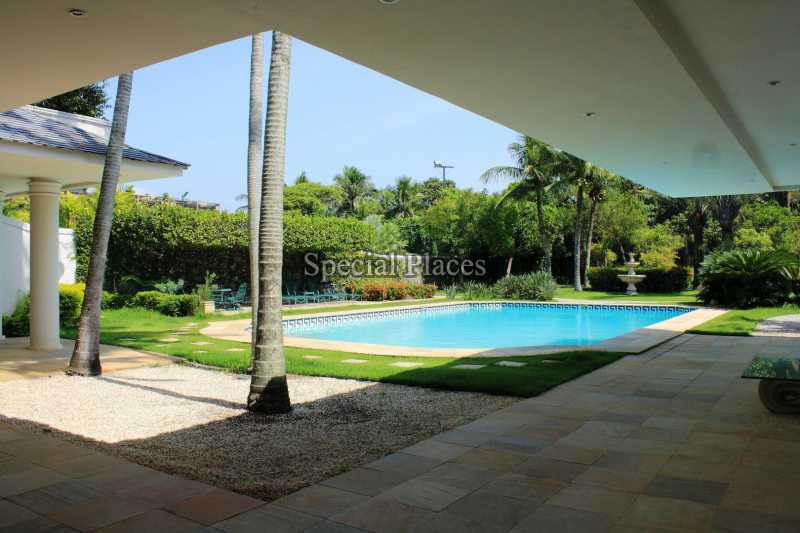 Conheça 08varanda1 do imóvel - Casa em Condomínio Barra, Park Palace, Barra da Tijuca, Rio de Janeiro, RJ Para Alugar, 6 Quartos, 1000m² - LOC1033A - 9 08varanda1