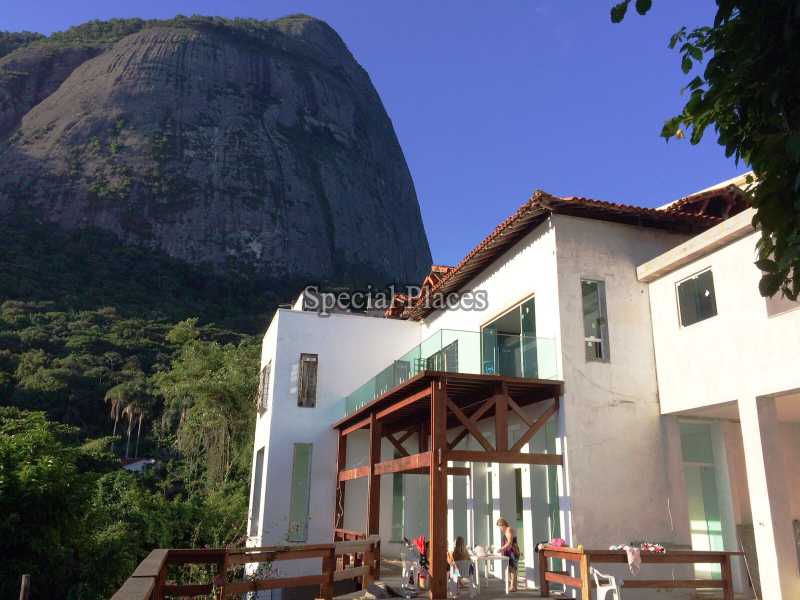 Conheça 02fachadadia do imóvel - Casa Para Alugar no Condomínio Joatinga - Joá - Rio de Janeiro - RJ - LOC1128A - 3 02fachadadia